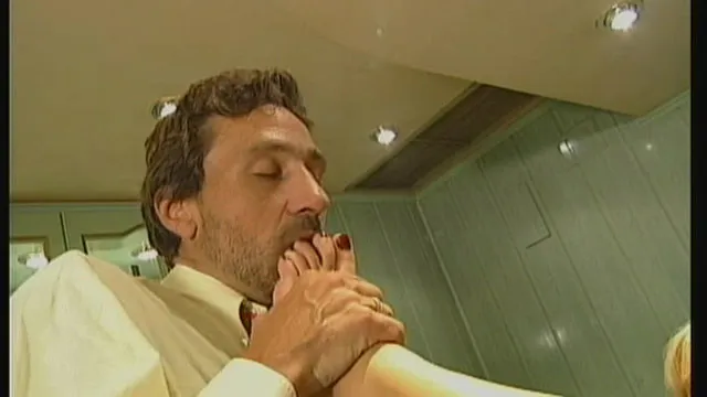 Screenshot 19 from Best of Babewatch 2