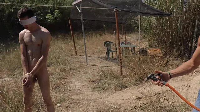 Screenshot 6 from Helplessly Exposed