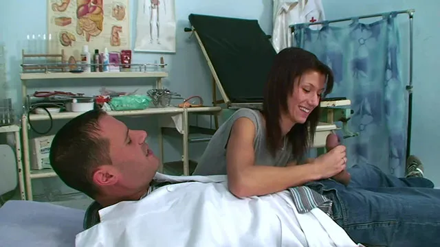 Screenshot 1 from The Dirty Doctor and his patients