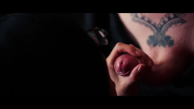 Screenshot 13 from Horny Bitches Going Wild