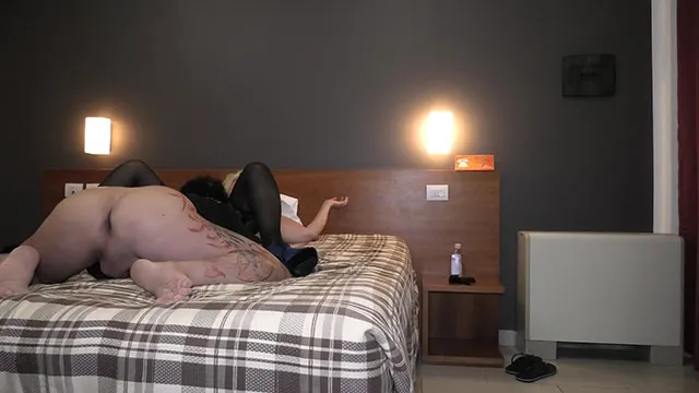 Screenshot 2 from Boobs in the wind