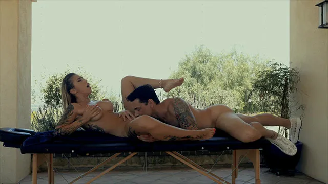 Screenshot 20 from Glamour Dolls #27  Malena &amp; Hazel Moore
