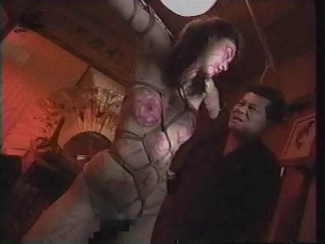 Screenshot 4 from Japanese Woman Blindfolds Bondage