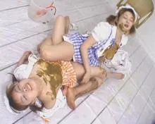 Screenshot 1 from Lesbian Scatoro Fresh From Tokyo Sushi-Bars