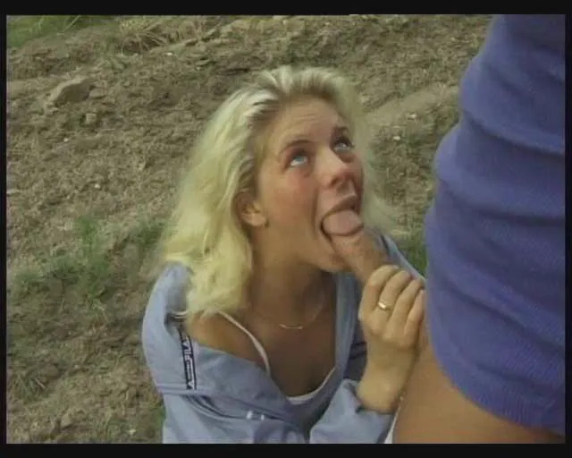 Screenshot 1 from European Woman Blowjob Hardcore Out Door Sex Public Sex