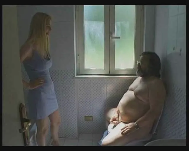 Screenshot 1 from European Woman Anal Blowjob Anal Sex Oddities