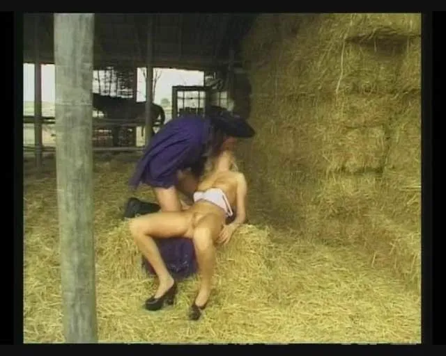 Screenshot 9 from European Woman Blowjob Hardcore Drunk (Fauxcest) Out Door...