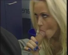 Screenshot 1 from Wer vögelt meine Braut?