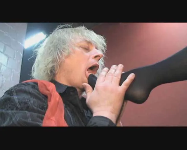 Screenshot 7 from European Woman Fetish Foot Fetish