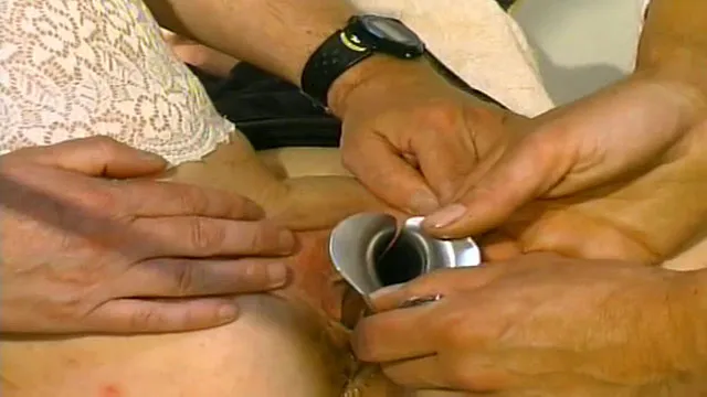 Screenshot 1 from European Woman Blowjob Hardcore Butt Clinic Sex