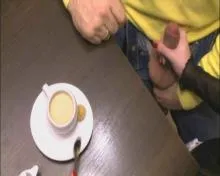 Screenshot 5 from Hauptstadtporno 4