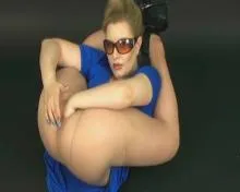 Screenshot 1 from Acrobatic Girls II