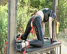 Screenshot 6 from Lucy Loves Latex Lesbians