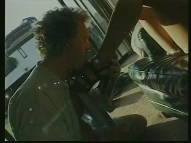Screenshot 5 from Asian Woman Blowjob Fetish Foot Fetish