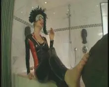 Screenshot 8 from Cruel Femdome 16 - Kammern der Zucht (Der Schwarze Dorn)