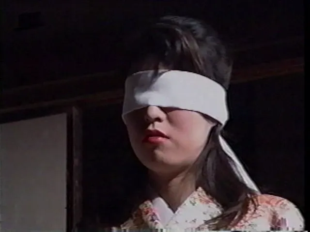 Japanese Woman Blindfolds Bondage