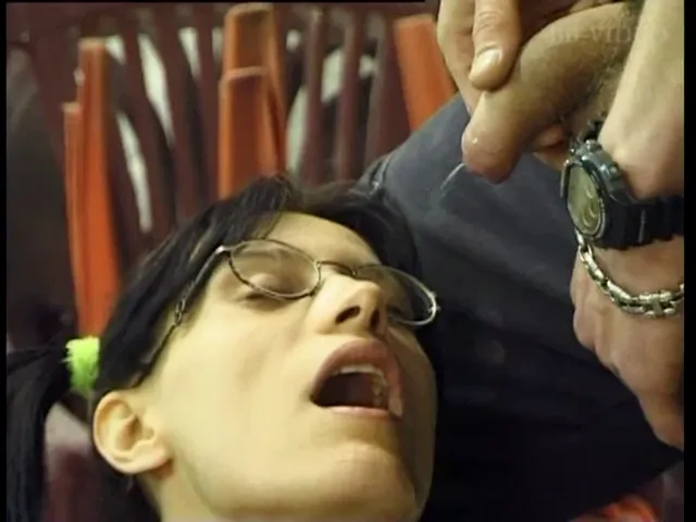 MILF European Blowjob Hardcore 3p/4p Brunette